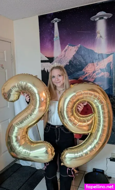 Carrs Content OnlyFans Thumbnail #IhKjyolZXI