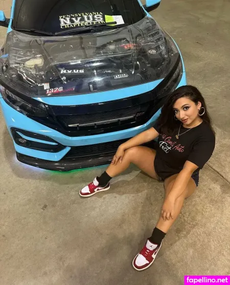 Carsandlingerie Main Profile Photo
