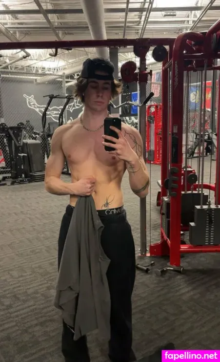 Carsonmakarrall OnlyFans Thumbnail #GGJ822eMLT