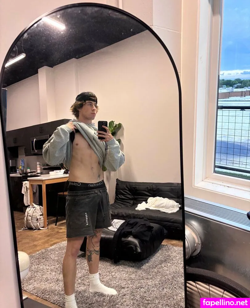 carsmak_, carsonmakarrall Nude Leaked OnlyFans Photo #PFmzNu4s0i