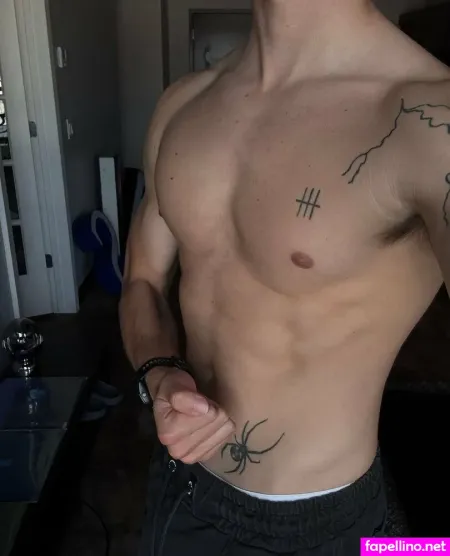 Carsonmakarrall OnlyFans Thumbnail #V3mFd85oim