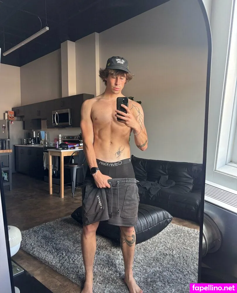 carsmak_, carsonmakarrall Nude Leaked OnlyFans Photo #ZnuELVLbcR