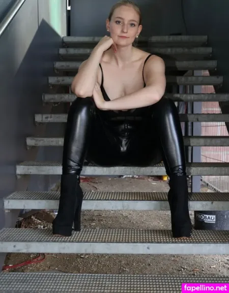 Carthi OnlyFans Thumbnail #MWXM94j2ld