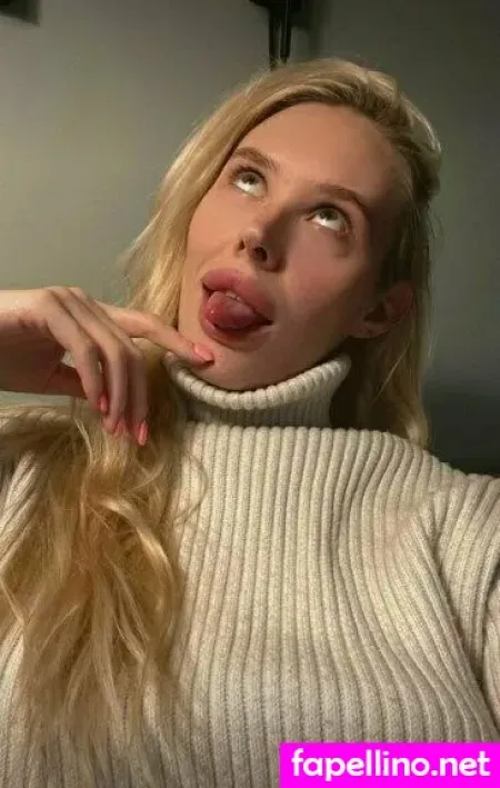 Cary C OnlyFans Thumbnail #Uh1XgNh7f7