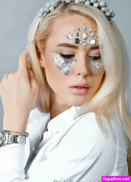 Cary C OnlyFans Thumbnail #avDcwWOkRe