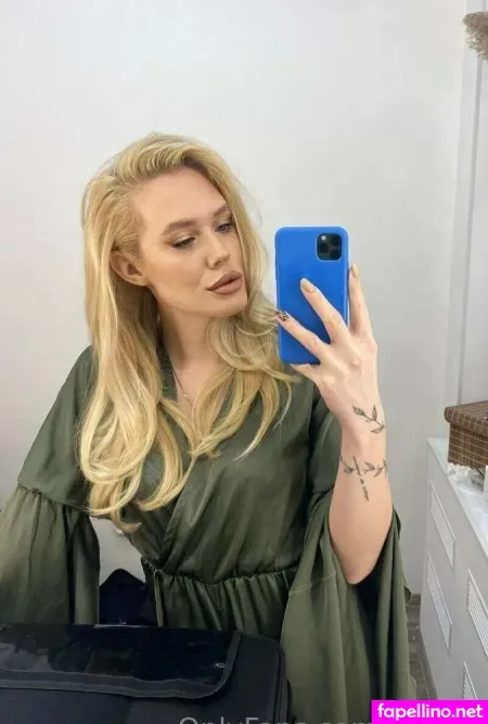 Cary C OnlyFans Thumbnail #cBg6EXtKhH