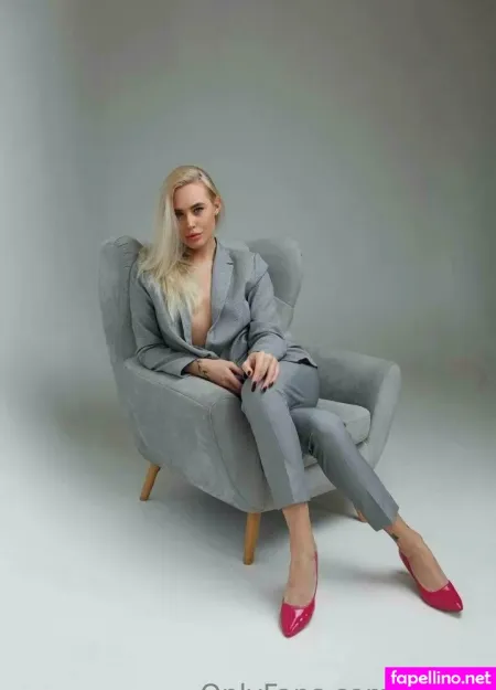 Cary C OnlyFans Thumbnail #y1Q7Dsgn9i