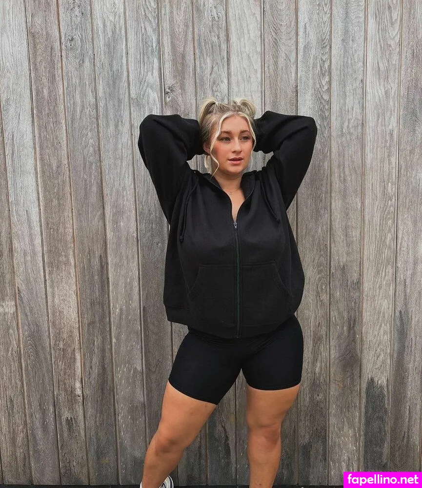 carys.whittaker, karlawhittake14 Nude Leaked OnlyFans Photo #y7jcLAIcaN