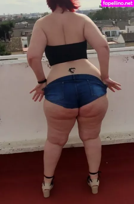 Casada Calentita OnlyFans Thumbnail #sZG8sScuIl