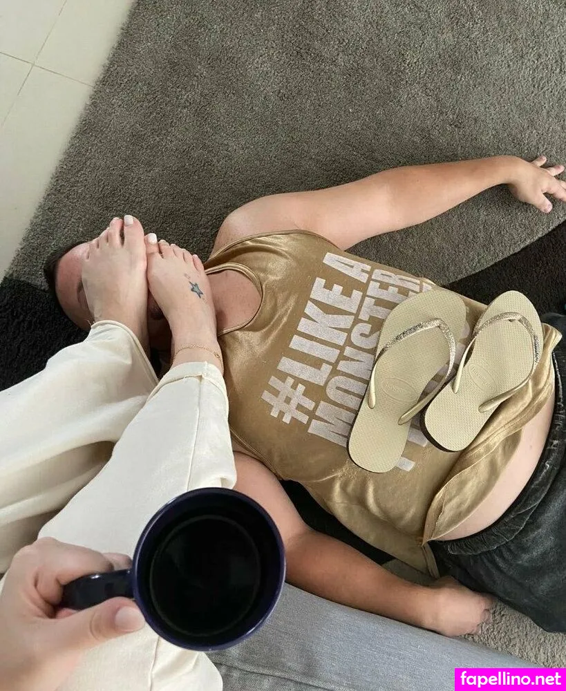 CasalPodo_RS, Goddess Sabri, feet.goddesssabrirs_ Nude Leaked OnlyFans Photo #ppfni9izta