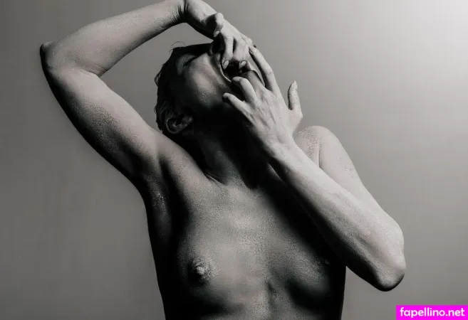 Casey Curry OnlyFans Thumbnail #2U4uJDzGDq