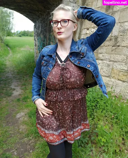 Casey Deluxe OnlyFans Thumbnail #Ct8b9crZFN