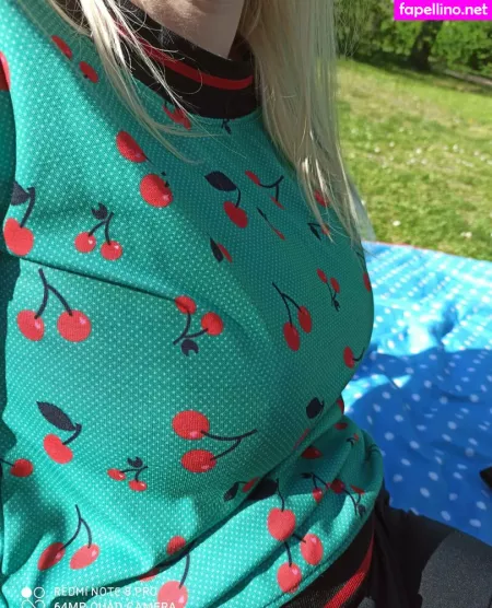 Casey Deluxe OnlyFans Thumbnail #cETWePcNYz