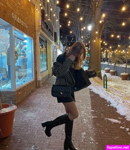 Casey Evs OnlyFans Thumbnail #QBcZqkUfXs