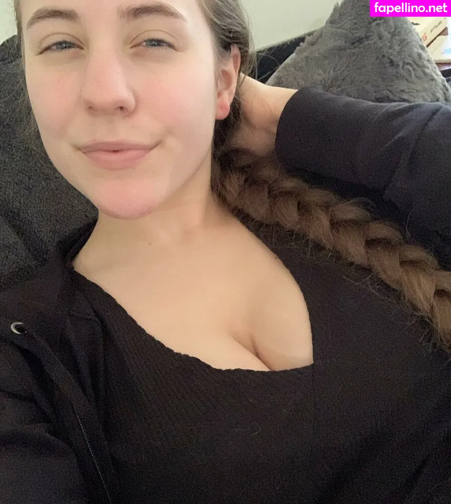 Kasiedilla, caserenn, caseycakesmn Nude Leaked OnlyFans Photo #jB0mLpDDN0