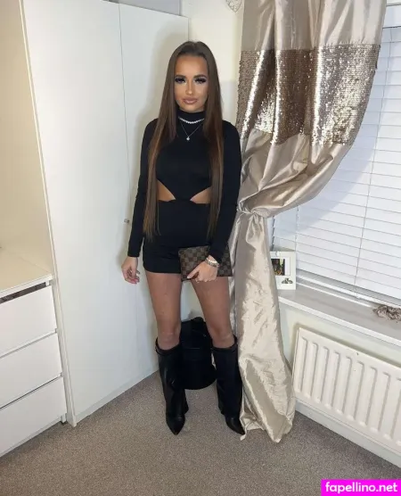 Casey Turnbull OnlyFans Thumbnail #w7QHROWkdS