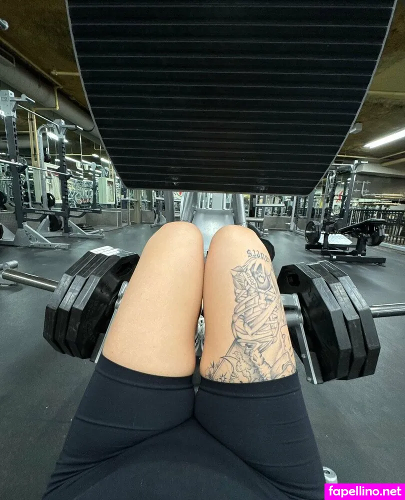 caseycakesfit_xoxo, caseychristine_xoxo Nude Leaked OnlyFans Photo #2wZVeb3viu