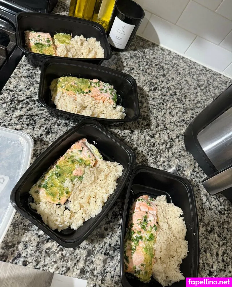 caseycakesfit_xoxo, caseychristine_xoxo Nude Leaked OnlyFans Photo #4572mxWind