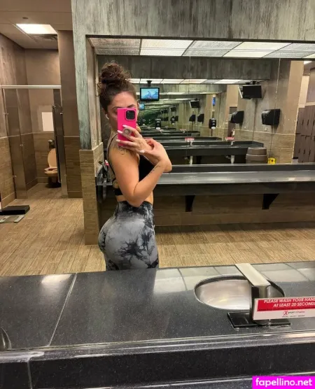 Caseycakesfit Xoxo OnlyFans Thumbnail #SafDZlkUx2
