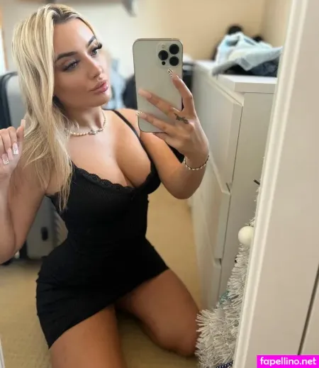 Caseyroseexo OnlyFans Thumbnail #cplkcfKTJv