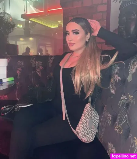 Caseyroseexo OnlyFans Thumbnail #sNbyzPHhip