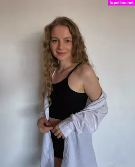 Caseyshy 2 OnlyFans Thumbnail #idaWA3M6A1