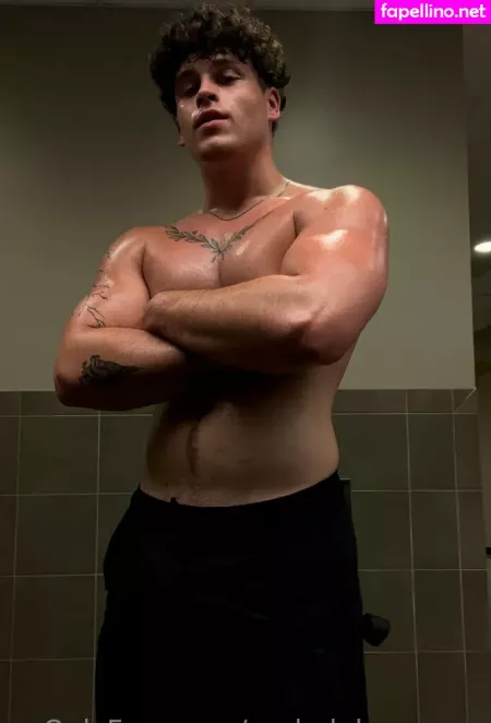 Cashalphaconnor OnlyFans Thumbnail #UEDBBS7NzY
