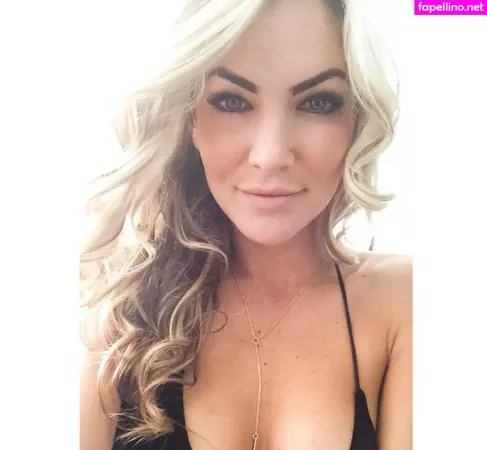 Casi Davies OnlyFans Thumbnail #IhGpo6GALl