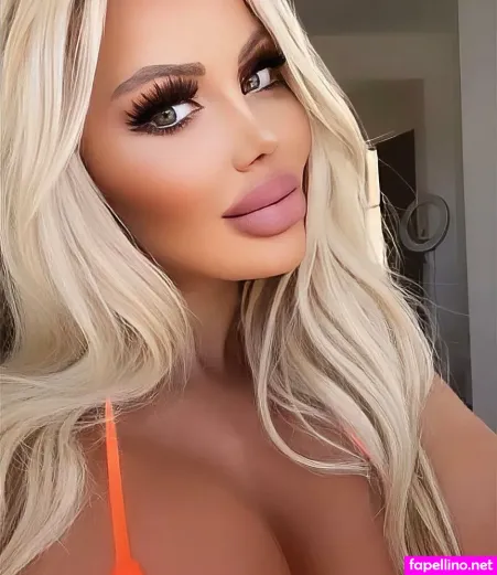 Casiecaldwell OnlyFans Thumbnail #jUoIhX7sBv