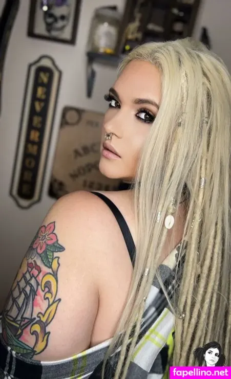 Caspianjanexx OnlyFans Thumbnail #3WNI8YJyd4