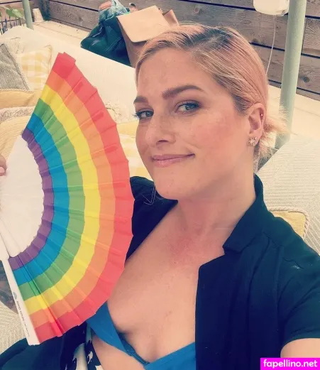 Cassadee Pope OnlyFans Thumbnail #jjOb1ba3vc