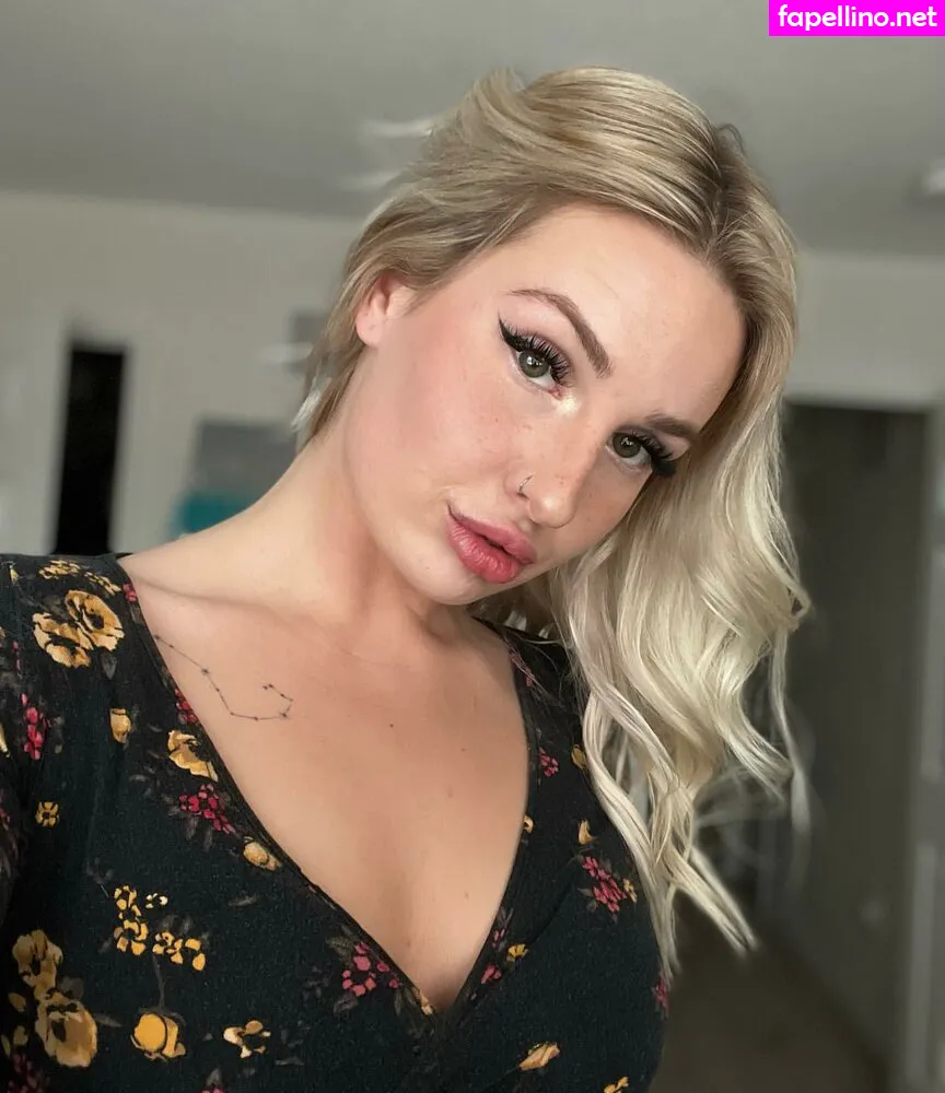 Sophia Savage, casssandra.banks, sophiasav.xo Nude Leaked OnlyFans Photo #mMa4S60f3N