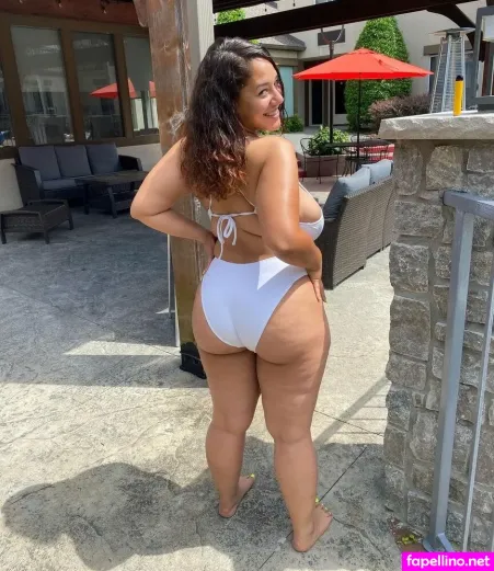 Cassandra Nicole OnlyFans Thumbnail #izZRM56JBn
