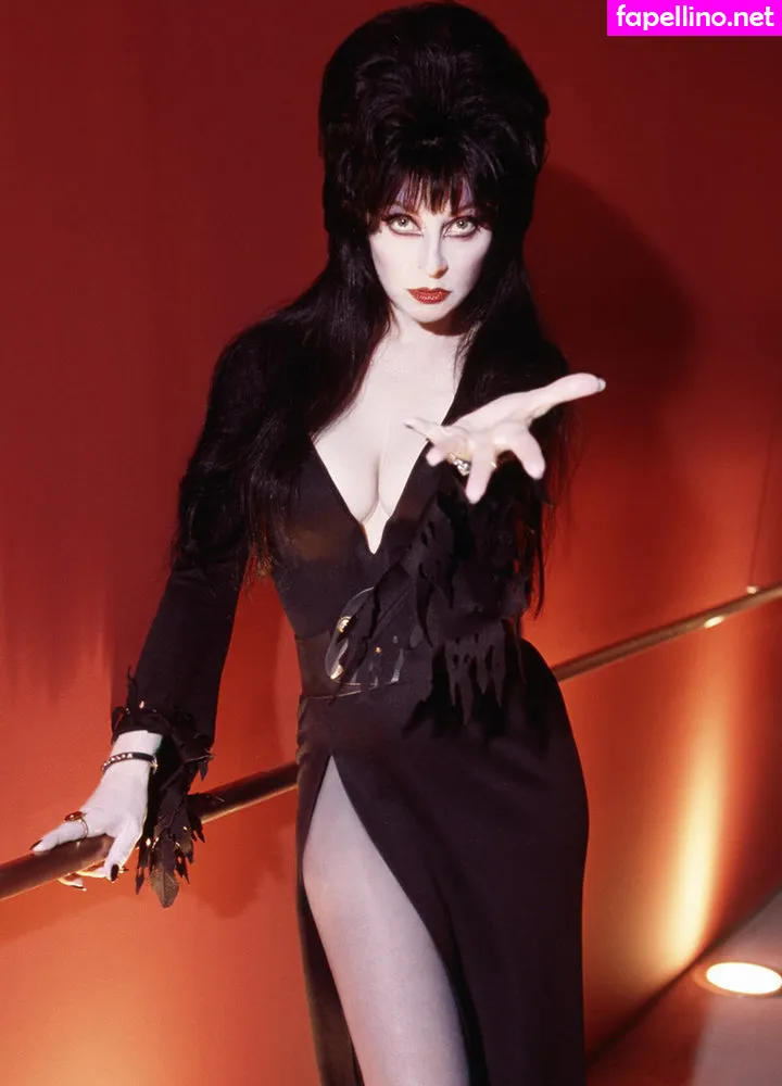 Elvira, therealelvira Nude Leaked OnlyFans Photo #shczNd8vJ1