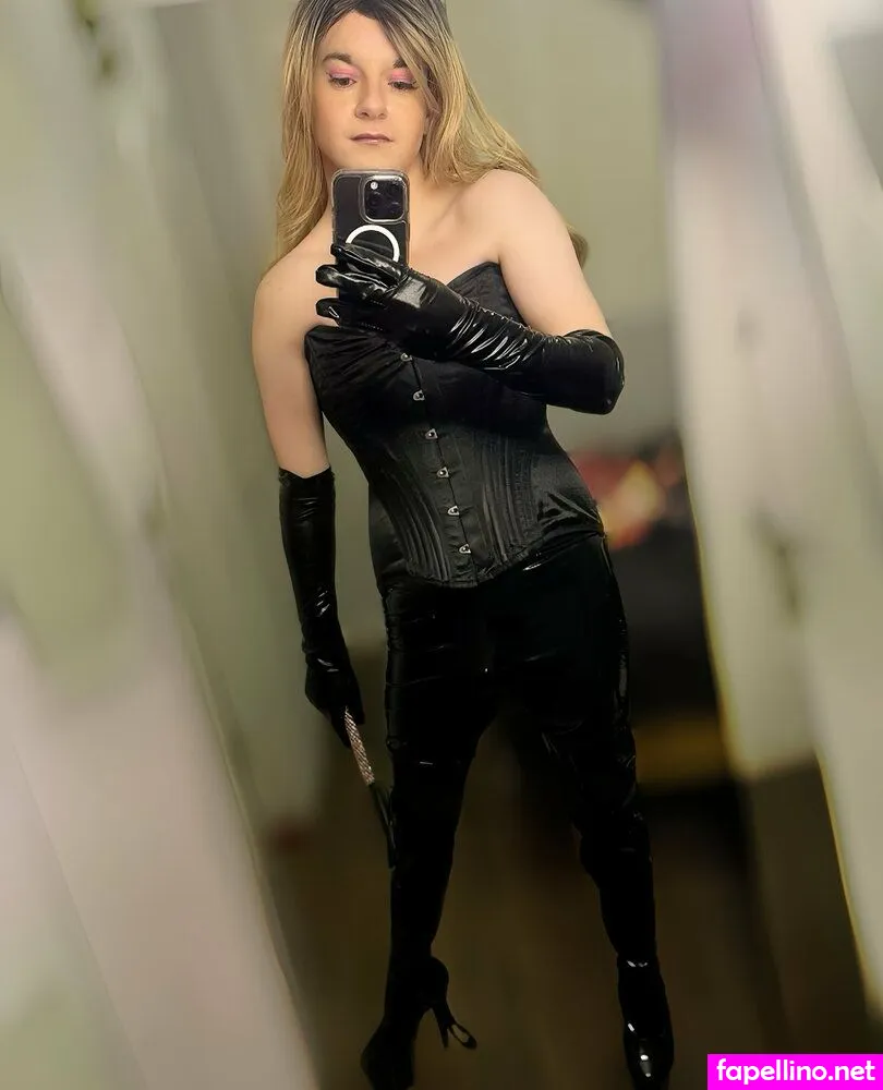 cassandra_officiel, cassandra_sitara Nude Leaked OnlyFans Photo #heN7TLCveQ