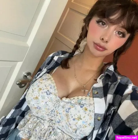 Cassandracassandra OnlyFans Thumbnail #0r5P3xDMm3