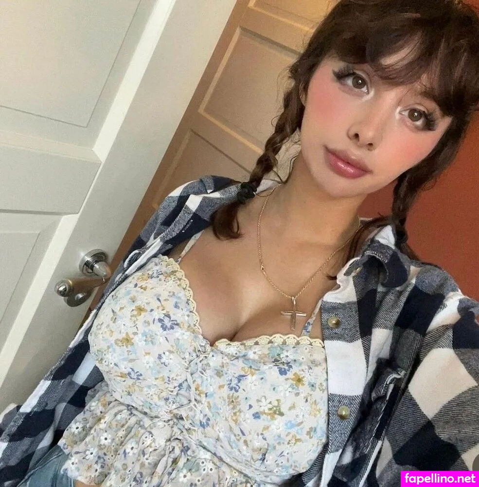 HiiCassieeee, cassandracassandra0x, cassandracuster Nude Leaked OnlyFans Photo #0r5P3xDMm3
