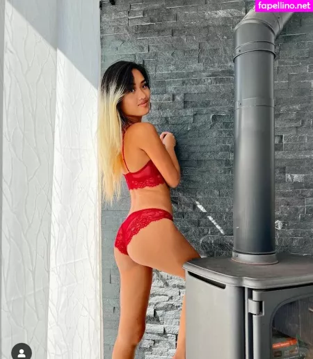 Casshole Yee OnlyFans Thumbnail #fwWMiEKB3d