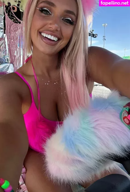 Cassholland OnlyFans Thumbnail #wZIG2oDxIA