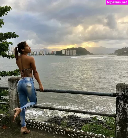 Cassia Fernandez OnlyFans Thumbnail #LgPjiNu92T