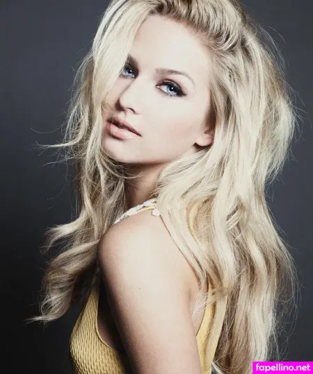 Cassidy Wolf Main Profile Photo