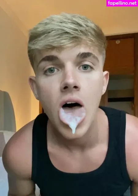 Cassidyprivate OnlyFans Thumbnail #qQf2rqMql4