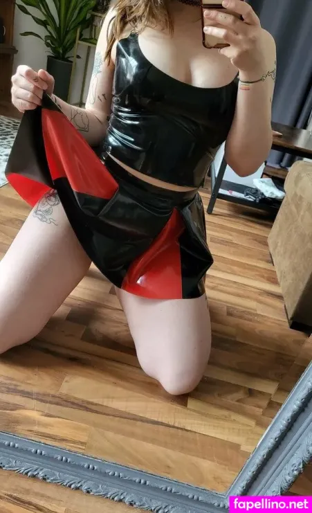 Cassie Batty OnlyFans Thumbnail #Wu6eN1huGe