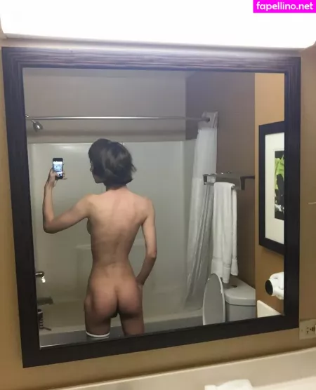 Cassie Brooks OnlyFans Thumbnail #b6rJcZqqQ8