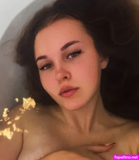 Cassie Claire OnlyFans Thumbnail #9M6Pq4buo4