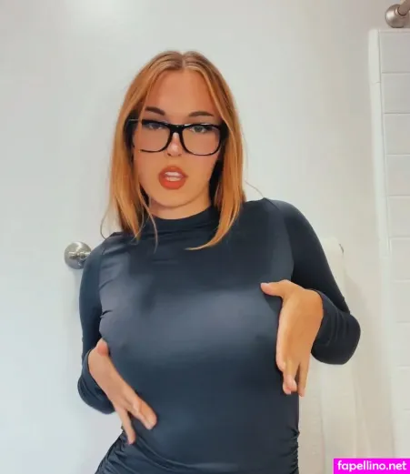 Cassie Claire OnlyFans Thumbnail #gguDJsgNNf