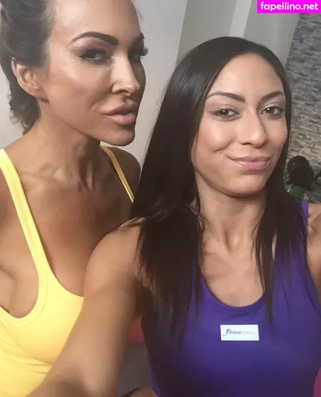 Cassie Del Isla OnlyFans Thumbnail #aklfLbq5oG