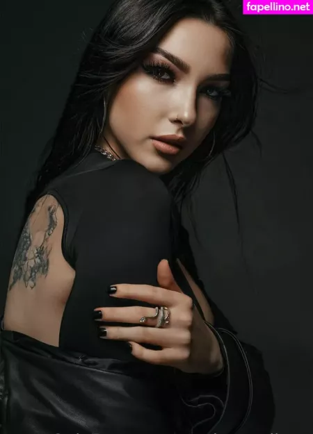 Cassie Swallows OnlyFans Thumbnail #0bj7lmMOBz