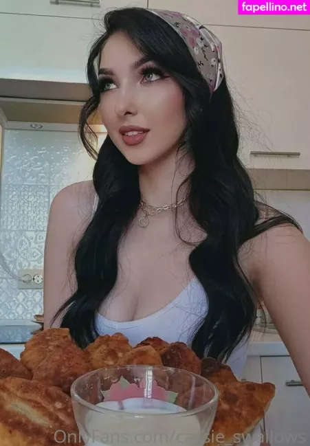 Cassie Swallows OnlyFans Thumbnail #C5l7O3v0rl