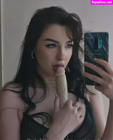 Cassie Swallows OnlyFans Thumbnail #qQIiS6qUbZ
